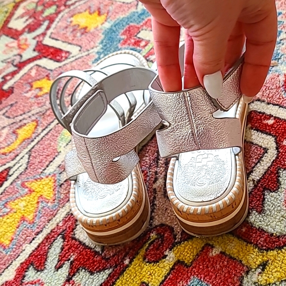 Vince Camuto Silver Wedges - Picture 3 of 5